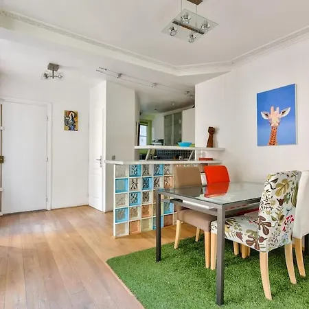 Apartment Elegant A 5 Minutes Du Parc Monceau !